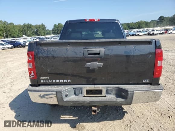 ✅ 2010 Chevrolet Silverado 1500 LTZ • VIN: 3GCRKTE30AG104930 • Лот: 80750465. Опубликован ранее на Copart с пробегом 166 613 миль. Бесплатный доступ к архиву аукционных продаж из США и подробный отчёт об истории автомобиля на DreamBid. Изображение 6.