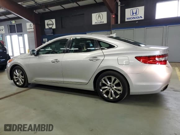 ✅ 2012 Hyundai Azera • VIN: KMHFG4JGXCA125557 • Лот: 80189105. Опубликован ранее на Copart с пробегом 134 948 миль. Бесплатный доступ к архиву аукционных продаж из США и подробный отчёт об истории автомобиля на DreamBid. Изображение 2.