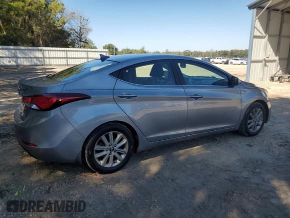 ✅ 2015 Hyundai Elantra SE • VIN: KMHDH4AE4FU281759 • Lot: 86791015. Listed on Copart with 80,180 mi. Free auction sales archive from the USA and detailed vehicle history report at DreamBid. Image 3.