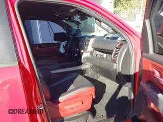 ✅ 2021 Ram 1500 Rebel • VIN: 1C6SRFLT3MN525867 • Lot: 43451688. Wystawiony na IAAI z przebiegiem Nie podano. Bezpłatny archiwum sprzedaży aukcyjnych z USA i szczegółowy raport historii pojazdu na DreamBid. Zdjęcie 5.