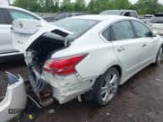 ✅ 2015 Nissan Altima SL • VIN: 1N4BL3AP1FC448807 • Lot: 42351574. Listed on IAAI with 110,354 mi. Free auction sales archive from the USA and detailed vehicle history report at DreamBid. Image 4.