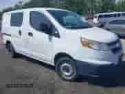 2017 Chevrolet City Express Cargo LS z VIN 3N63M0YN0HK705738, wystawiony jako IAAI lot #42104563 z przebiegiem 153 181 mil mil oraz . Historia ofert i sprzedaży dostępna na DreamBid. Obrazek 1.