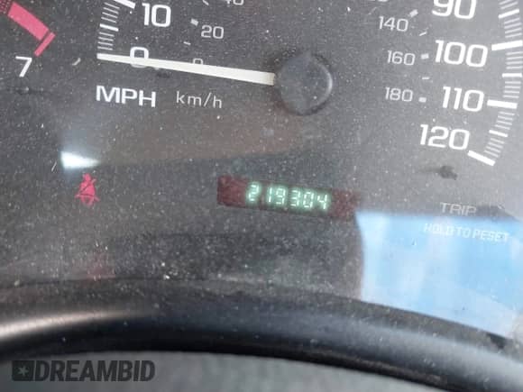 2002 Chevrolet Malibu z VIN 1G1ND52J02M603466, wystawiony jako IAAI lot #37937910 z przebiegiem 219 304 mil mil oraz . Historia ofert i sprzedaży dostępna na DreamBid. Obrazek 16.