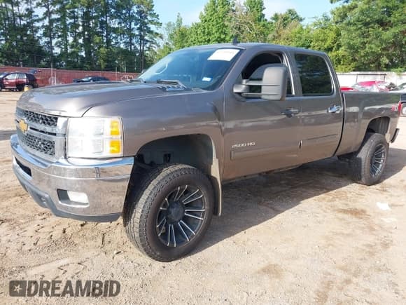 ✅ 2014 Chevrolet Silverado 2500HD LT • VIN: 1GC1KXC86EF125193 • Lot: 42725344. Listed on IAAI with 154,794 mi. Free auction sales archive from the USA and detailed vehicle history report at DreamBid. Image 2.