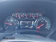 ✅ 2018 Chevrolet Silverado 1500 LT • VIN: 3GCPCREC9JG613213 • Lot: 43462577. Wystawiony na IAAI z przebiegiem 63 389 mil. Bezpłatny archiwum sprzedaży aukcyjnych z USA i szczegółowy raport historii pojazdu na DreamBid. Zdjęcie 7.