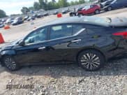 ✅ 2023 Nissan Altima SV • VIN: 1N4BL4DV2PN359785 • Lot: 43072326. Wystawiony na IAAI z przebiegiem 59 811 mil. Bezpłatny archiwum sprzedaży aukcyjnych z USA i szczegółowy raport historii pojazdu na DreamBid. Zdjęcie 14.