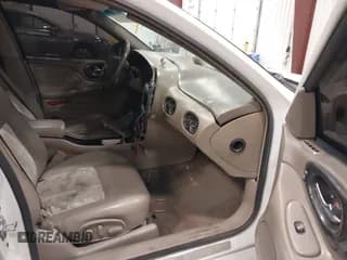 ✅ 2005 Pontiac Bonneville GXP • VIN: 1G2HZ54Y65U166971 • Lot: 43298011. Wystawiony na IAAI z przebiegiem Nie podano. Bezpłatny archiwum sprzedaży aukcyjnych z USA i szczegółowy raport historii pojazdu na DreamBid. Zdjęcie 5.