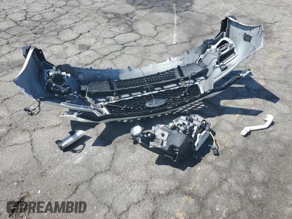 ✅ 2020 Infiniti Q50 Edition 30 • VIN: JN1EV7AP5LM203901 • Lot: 70382135. Listed on Copart with 104,165 mi. Free auction sales archive from the USA and detailed vehicle history report at DreamBid. Image 12.