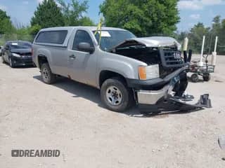 2008 GMC Sierra 1500 Work Truck with VIN 1GTEC14C78Z224266, listed as a IAAI auction lot 42735583 with 129,924 mi miles and . Bid and sale history available at DreamBid. Image 1.
