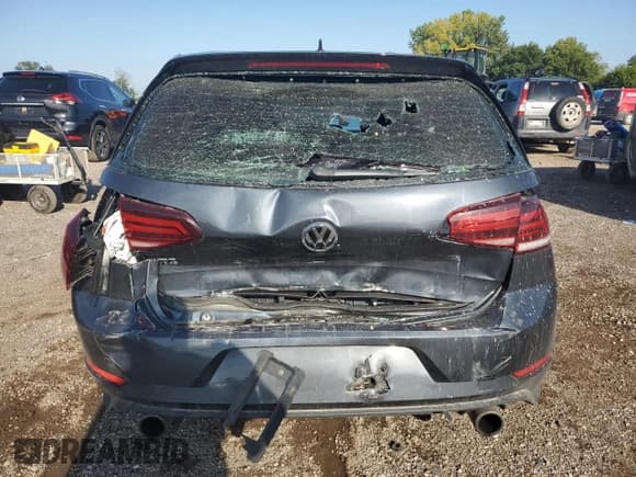 ✅ 2018 Volkswagen Golf GTI S • VIN: 3VW447AU8JM288006 • Лот: 82113615. Опубликован ранее на Copart с пробегом 40 930 миль. Бесплатный доступ к архиву аукционных продаж из США и подробный отчёт об истории автомобиля на DreamBid. Изображение 6.