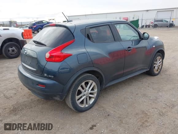 ✅ 2013 Nissan Juke SL • VIN: JN8AF5MV8DT216922 • Lot: 43733941. Listed on IAAI with Not provided. Free auction sales archive from the USA and detailed vehicle history report at DreamBid. Image 4.