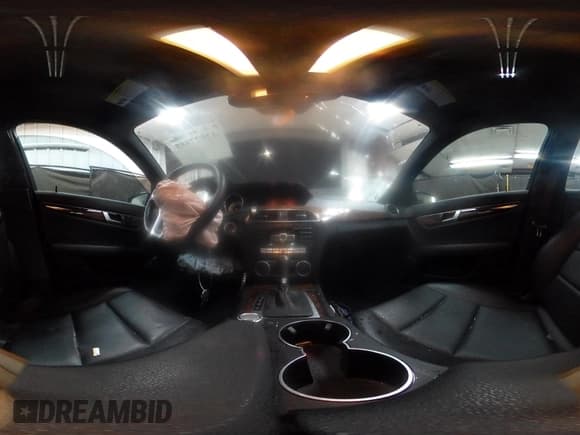 ✅ 2014 Mercedes-Benz C 250 Sport • VIN: WDDGF4HB9EA954859 • Lot: 42027885. Listed on IAAI with 64,223 mi. Free auction sales archive from the USA and detailed vehicle history report at DreamBid. Image 18.