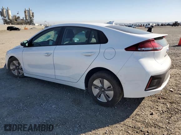✅ 2022 Hyundai Ioniq Blue • VIN: KMHC65LC7NU268666 • Lot: 52587025. Wystawiony na Copart z przebiegiem 102 981 mil. Bezpłatny archiwum sprzedaży aukcyjnych z USA i szczegółowy raport historii pojazdu na DreamBid. Zdjęcie 2.