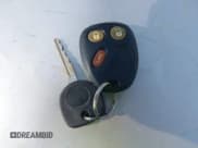 ✅ 2006 Chevrolet Silverado 2500HD LT3 • VIN: 1GCHK23D06F160988 • Лот: 42415980. Опубликован ранее на IAAI с пробегом 306 451 миль. Бесплатный доступ к архиву аукционных продаж из США и подробный отчёт об истории автомобиля на DreamBid. Изображение 11.