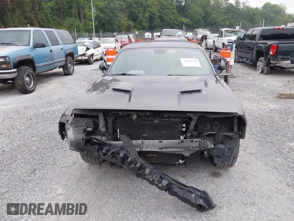 ✅ 2018 Dodge Challenger GT • VIN: 2C3CDZGG8JH322928 • Lot: 42811395. Listed on IAAI with 109,044 mi. Free auction sales archive from the USA and detailed vehicle history report at DreamBid. Image 12.