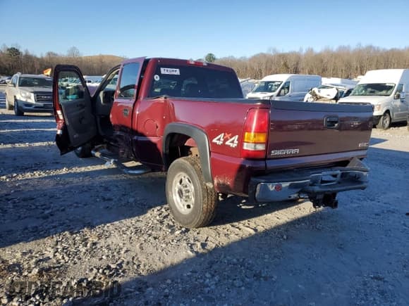 ✅ 2003 GMC Sierra 1500HD SLT • VIN: 1GTGK13U43F198449 • Lot: 87235664. Wystawiony na Copart z przebiegiem Nie podano. Bezpłatny archiwum sprzedaży aukcyjnych z USA i szczegółowy raport historii pojazdu na DreamBid. Zdjęcie 2.