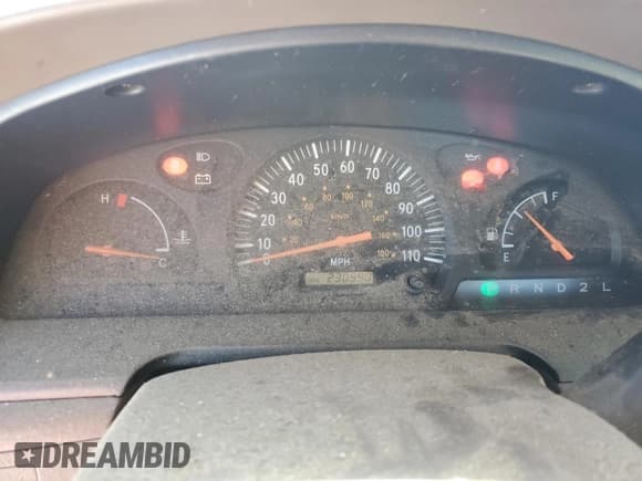 ✅ 2000 Toyota Tundra • VIN: 5TBJN3210YS101991 • Lot: 47898715. Wystawiony na Copart z przebiegiem 230 990 mil. Bezpłatny archiwum sprzedaży aukcyjnych z USA i szczegółowy raport historii pojazdu na DreamBid. Zdjęcie 9.