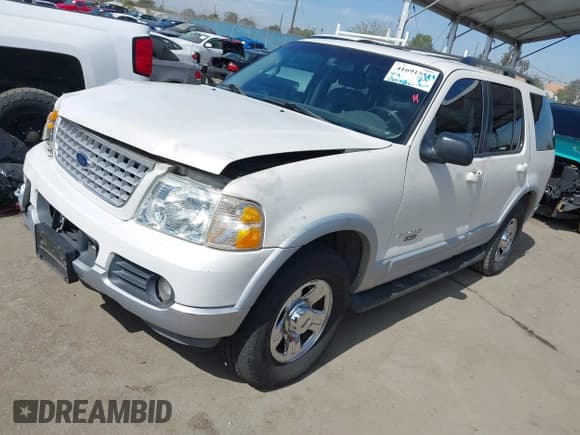 ✅ 2002 Ford Explorer • VIN: 1FMZU75E42ZA65422 • Lot: 41691552. Wystawiony na IAAI z przebiegiem 220 713 mil. Bezpłatny archiwum sprzedaży aukcyjnych z USA i szczegółowy raport historii pojazdu na DreamBid. Zdjęcie 2.