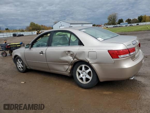 ✅ 2007 Hyundai Sonata SE • VIN: 5NPEU46F47H158867 • Лот: 82778715. Размещён на Copart с пробегом 228 147 миль миль. Получите бесплатный доступ к архиву аукционных продаж из США и посмотрите подробный отчёт об истории автомобиля на DreamBid. Изображение 2.