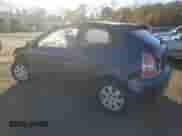 2010 Hyundai Accent GS z VIN KMHCM3AC1AU166934, wystawiony jako Copart lot #78869764 z przebiegiem 86 288 mil mil oraz Szkoda całkowita • Salvage title. Historia ofert i sprzedaży dostępna na DreamBid. Obrazek 2.