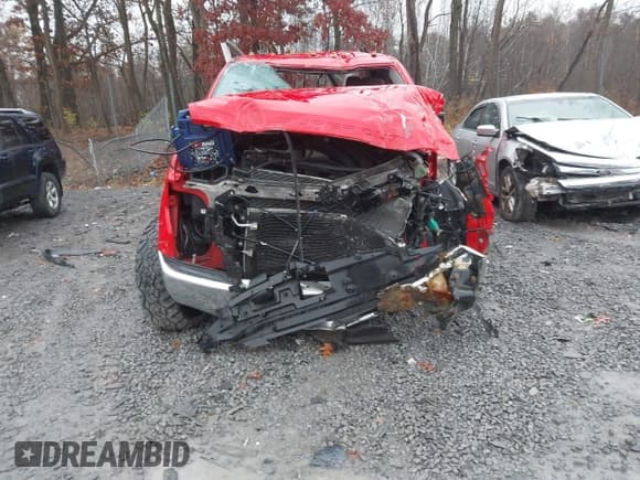 ✅ 2019 Ford F-250 XL • VIN: 1FT7W2BT3KEG84712 • Lot: 43612469. Listed on IAAI with 139,555 mi. Free auction sales archive from the USA and detailed vehicle history report at DreamBid. Image 13.