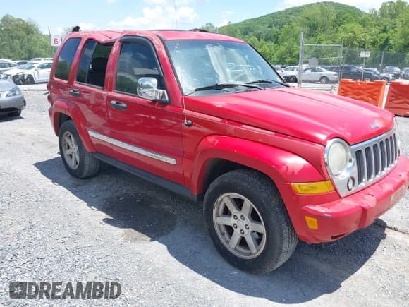 ✅ 2005 Jeep Liberty Limited • VIN: 1J4GK58K85W523163 • Lot: 42322002. Listed on IAAI with 151,677 mi. Free auction sales archive from the USA and detailed vehicle history report at DreamBid. Image 1.