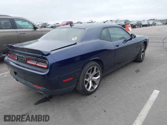 ✅ 2015 Dodge Challenger SXT Plus • VIN: 2C3CDZBG0FH719001 • Lot: 43750836. Wystawiony na IAAI z przebiegiem 78 492 mil. Bezpłatny archiwum sprzedaży aukcyjnych z USA i szczegółowy raport historii pojazdu na DreamBid. Zdjęcie 4.