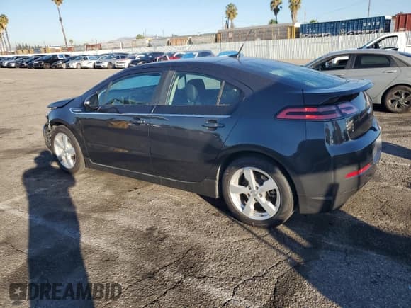 ✅ 2014 Chevrolet Volt • VIN: 1G1RF6E49EU172685 • Lot: 82617275. Wystawiony na Copart z przebiegiem 35 334 mil. Bezpłatny archiwum sprzedaży aukcyjnych z USA i szczegółowy raport historii pojazdu na DreamBid. Zdjęcie 2.