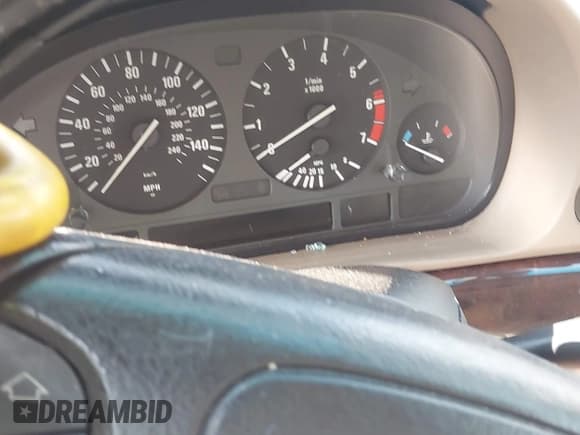 ✅ 2001 BMW 7 Series 740i • VIN: WBAGG83421DN84836 • Lot: 43115762. Wystawiony na IAAI z przebiegiem Nie podano. Bezpłatny archiwum sprzedaży aukcyjnych z USA i szczegółowy raport historii pojazdu na DreamBid. Zdjęcie 7.