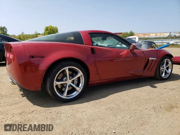 ✅ 2011 Chevrolet Corvette Z16 Grand Sport 3LT • VIN: 1G1YW2DW2B5110140 • Lot: 66806944. Listed on Copart with 38,102 mi. Free auction sales archive from the USA and detailed vehicle history report at DreamBid. Image 3.