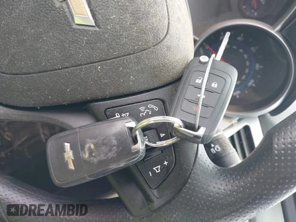 ✅ 2016 Chevrolet Cruze LS • VIN: 1G1PB5SG4G7218338 • Lot: 42228673. Listed on IAAI with 136,928 mi. Free auction sales archive from the USA and detailed vehicle history report at DreamBid. Image 11.