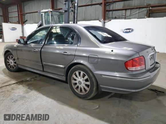 2004 Hyundai Sonata GLS с VIN KMHWF35H84A053713, выставлен на аукционе Copart как лот 47897725 с пробегом 158 529 миль миль и Списание • Salvage title. История ставок и продаж доступна на DreamBid. Изображение 2.