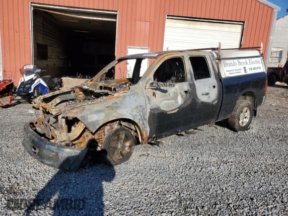 ✅ 2016 Ram 1500 Tradesman • VIN: 1C6RR7FM8GS315960 • Lot: 90981915. Listed on Copart with Not provided. Free auction sales archive from the USA and detailed vehicle history report at DreamBid. Image 1.