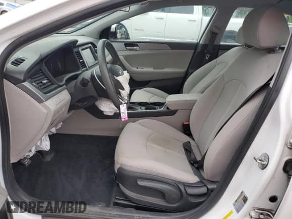 2018 Hyundai Sonata SE z VIN 5NPE24AFXJH681783, wystawiony jako Copart lot #85820885 z przebiegiem 103 330 mil mil oraz Szkoda całkowita • Salvage title. Historia ofert i sprzedaży dostępna na DreamBid. Obrazek 7.