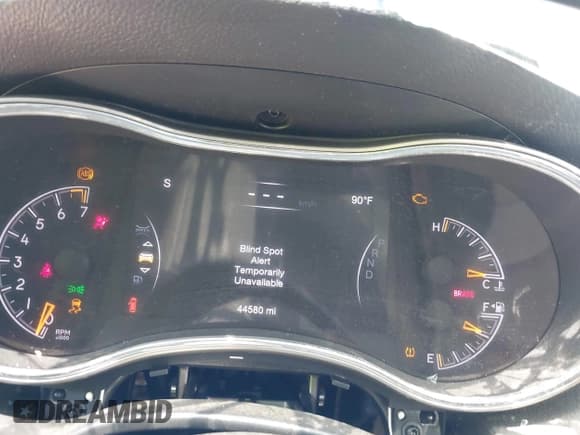 ✅ 2020 Jeep Grand Cherokee Limited • VIN: 1C4RJEBG0LC113851 • Lot: 42802374. Listed on IAAI with 44,580 mi. Free auction sales archive from the USA and detailed vehicle history report at DreamBid. Image 7.