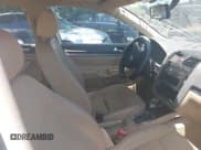 ✅ 2006 Volkswagen Jetta 2.5L • VIN: 3VWRF71K76M787045 • Lot: 42177598. Wystawiony na IAAI z przebiegiem 275 169 mil. Bezpłatny archiwum sprzedaży aukcyjnych z USA i szczegółowy raport historii pojazdu na DreamBid. Zdjęcie 5.