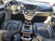 ✅ 2021 Chrysler Pacifica Touring L • VIN: 2C4RC1BG6MR588674 • Lot: 81995955. Listed on Copart with 85,610 mi. Free auction sales archive from the USA and detailed vehicle history report at DreamBid. Image 8.