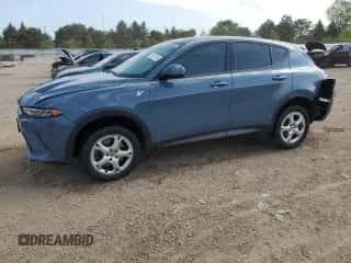 2023 Dodge Hornet GT Plus z VIN ZACNDFBN8P3A05562, wystawiony jako Copart lot #56162155 z przebiegiem 61 545 mil mil oraz Szkoda całkowita • Salvage title. Historia ofert i sprzedaży dostępna na DreamBid. Obrazek 1.