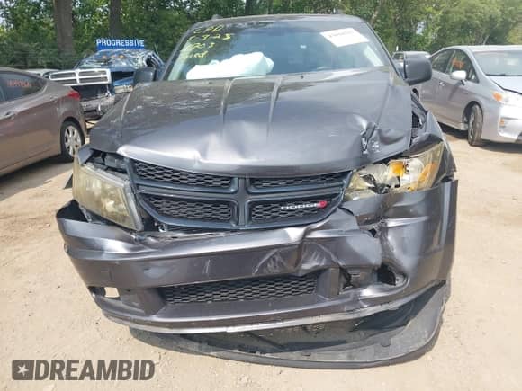 2018 Dodge Journey SE с VIN 3C4PDCAB1JT196703, выставлен на аукционе IAAI как лот 43010767 с пробегом 130 647 миль миль и . История ставок и продаж доступна на DreamBid. Изображение 12.