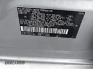 ✅ 2007 Toyota RAV4 • VIN: JTMBD33V775067620 • Lot: 43805613. Wystawiony na IAAI z przebiegiem 193 038 mil. Bezpłatny archiwum sprzedaży aukcyjnych z USA i szczegółowy raport historii pojazdu na DreamBid. Zdjęcie 9.