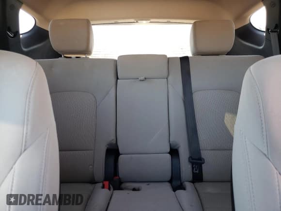 ✅ 2018 Hyundai Santa Fe 2.4L • VIN: 5XYZT3LB7JG564432 • Lot: 36313173. Wystawiony na Copart z przebiegiem 99 191 mil. Bezpłatny archiwum sprzedaży aukcyjnych z USA i szczegółowy raport historii pojazdu na DreamBid. Zdjęcie 10.