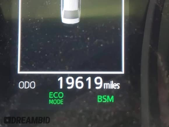 2023 Toyota Camry Hybrid LE z VIN 4T1H31AK4PU047742, wystawiony jako IAAI lot #42683858 z przebiegiem 19 619 mil mil oraz . Historia ofert i sprzedaży dostępna na DreamBid. Obrazek 7.