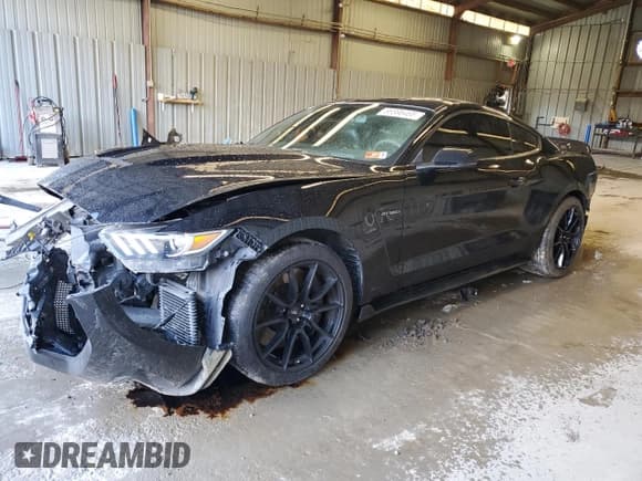 ✅ 2020 Ford Mustang Shelby GT350 • VIN: 1FA6P8JZXL5550191 • Lot: 86896465. Listed on Copart with 42,523 mi. Free auction sales archive from the USA and detailed vehicle history report at DreamBid. Image 1.