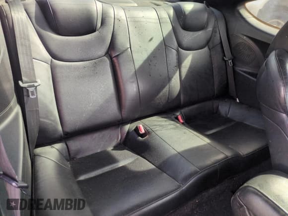 ✅ 2011 Hyundai Genesis Coupe Grand Touring • VIN: KMHHU6KH6BU048459 • Lot: 51011935. Wystawiony na Copart z przebiegiem Nie podano. Bezpłatny archiwum sprzedaży aukcyjnych z USA i szczegółowy raport historii pojazdu na DreamBid. Zdjęcie 10.