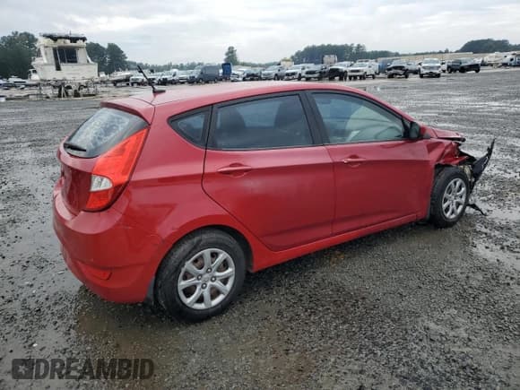 ✅ 2012 Hyundai Accent GS • VIN: KMHCT5AE7CU040256 • Лот: 71933924. Опубликован ранее на Copart с пробегом 160 604 миль. Бесплатный доступ к архиву аукционных продаж из США и подробный отчёт об истории автомобиля на DreamBid. Изображение 3.