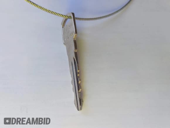 ✅ 1996 Chevrolet Blazer • VIN: 1GNDT13W2T2140730 • Lot: 41552544. Wystawiony na IAAI z przebiegiem 241 695 mil. Bezpłatny archiwum sprzedaży aukcyjnych z USA i szczegółowy raport historii pojazdu na DreamBid. Zdjęcie 11.