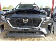 ✅ 2024 Mazda CX-90 Preferred • VIN: JM3KKBHD4R1183147 • Lot: 43486584. Wystawiony na IAAI z przebiegiem 33 747 mil. Bezpłatny archiwum sprzedaży aukcyjnych z USA i szczegółowy raport historii pojazdu na DreamBid. Zdjęcie 6.