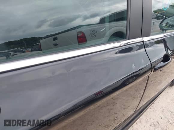 2022 Toyota Camry SE with VIN 4T1G11BK1NU055567, listed as a IAAI auction lot 42808183 with Not provided miles and . Bid and sale history available at DreamBid. Image 20.