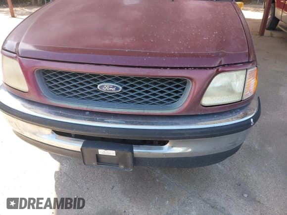 ✅ 1998 Ford F-150 • VIN: 1FTZX1727WNB15920 • Lot: 42873064. Listed on IAAI with 120,936 mi. Free auction sales archive from the USA and detailed vehicle history report at DreamBid. Image 6.