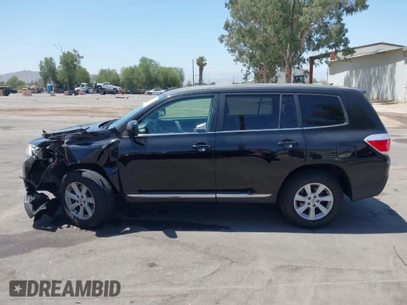 ✅ 2013 Toyota Highlander • VIN: 5TDZA3EHXDS031814 • Lot: 42653046. Wystawiony na IAAI z przebiegiem 155 433 mil. Bezpłatny archiwum sprzedaży aukcyjnych z USA i szczegółowy raport historii pojazdu na DreamBid. Zdjęcie 14.